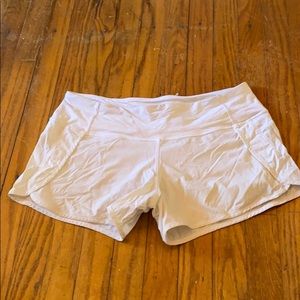 Lululemon speed up short size 8 4” inseam